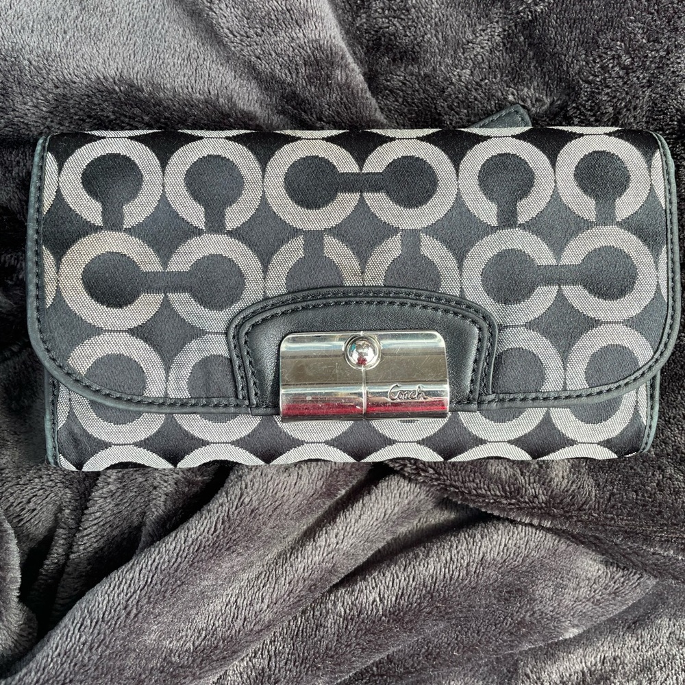 Coach wallet